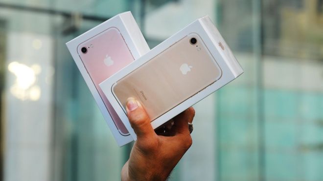 ¿Quieres un iPhone 7 gratis? Tratar de conseguirlo en Twitter no es la mejor idea. (GETTY IMAGES)