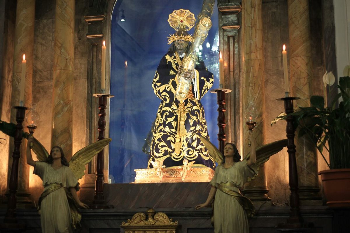 La consagrada imagen de Jesús de Candelaria cumple 100 años este 2 de febrero. (Foto Prensa Libre: Esbin García)