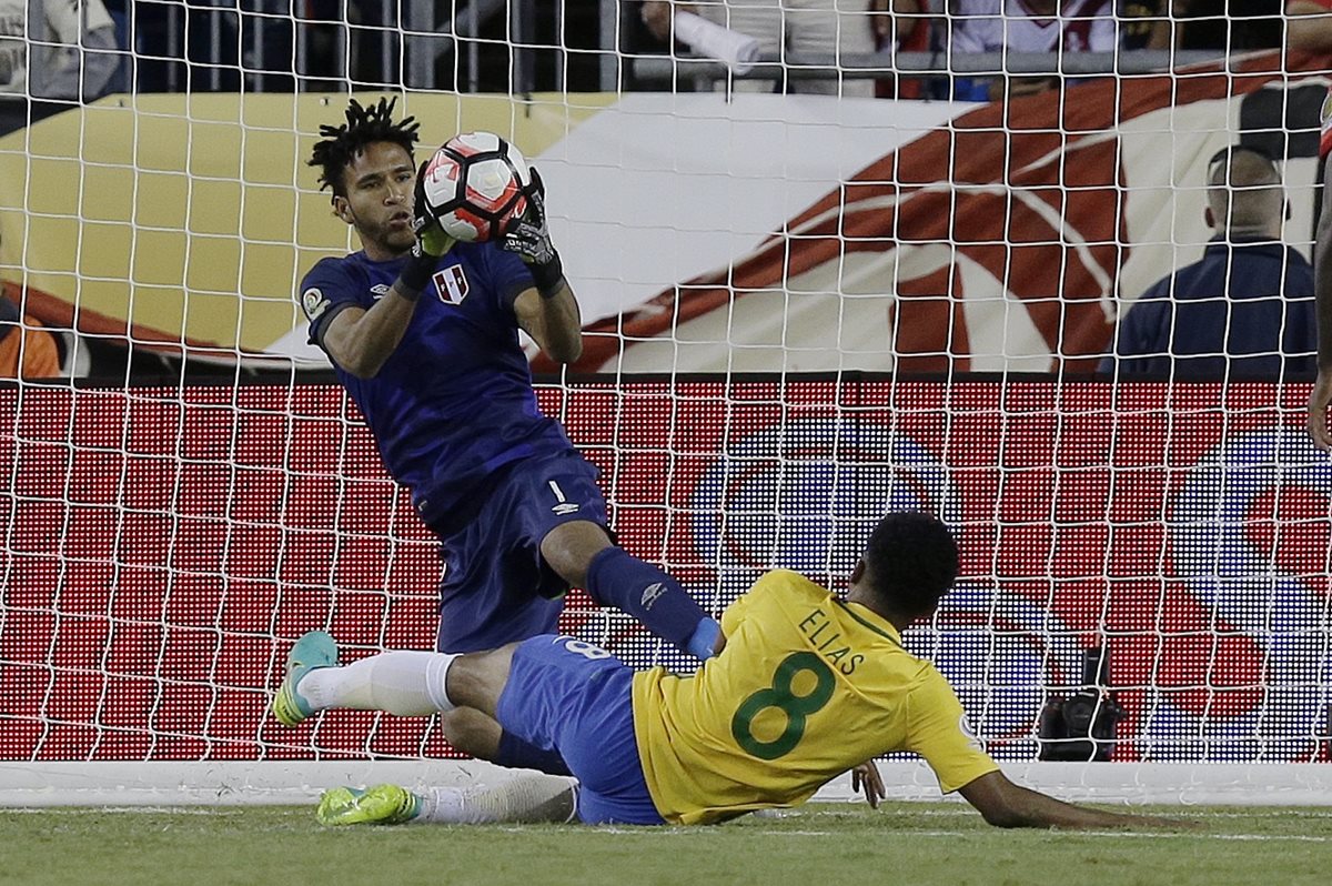 Gallese tuvo una destacada actuación en la Copa América con Perú. (Foto Prensa Libre: AFP)