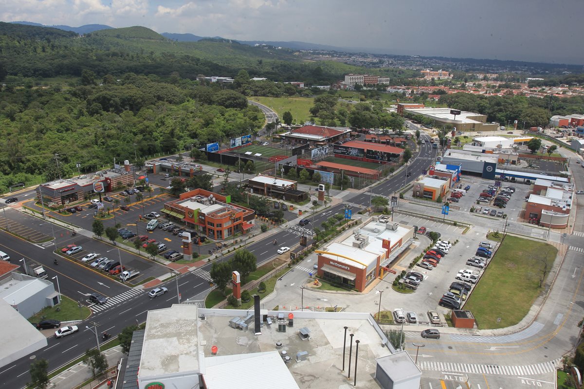La transformación y evolución de Condado El Naranjo se impulsa a través de un plan maestro urbanístico y de inversiones. (Foto Prensa Libre: Esbin García)