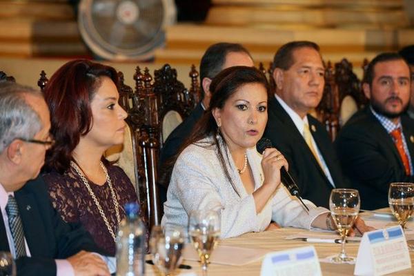 Paula Rodríguez asumió la presidencia del Parlacen. (Foto Prensa Libre: EFE)