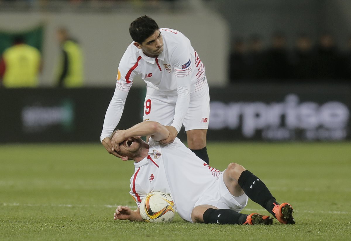 Krohn-Dehli se lesionó durante el partido correspondiente a la Europa League. (Foto Prensa Libre: EFE)