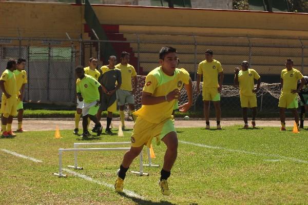 Brandon de León espera volver a la victoria. (Foto Prensa Libre: Aroldo Marroquín)