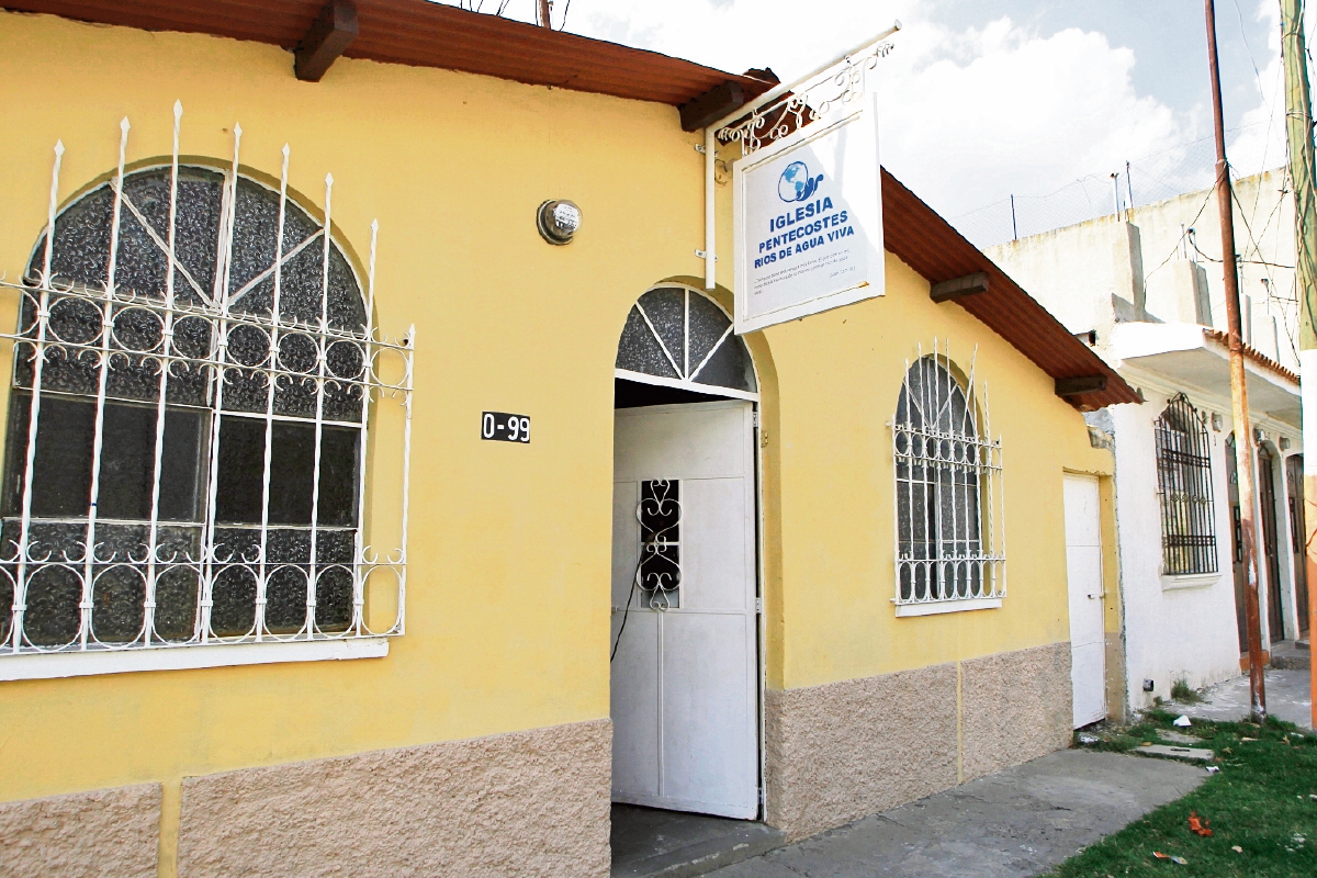 LA IGLESIA Pentecostés Ríos de Agua Viva, ubicada en la colonia San Antonio, San Miguel Petapa, fue saqueada por un grupo de delincuentes.