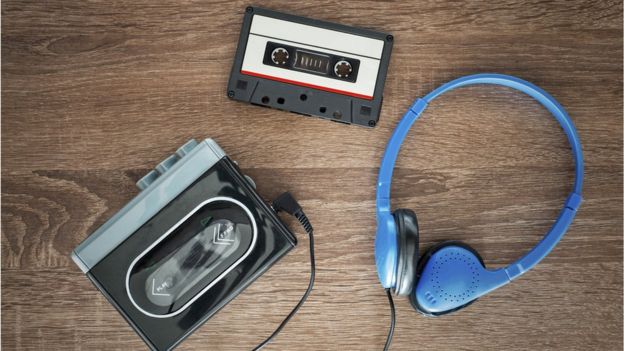 El Walkman se convirtió en un clásico de los ochenta. GETTY IMAGES