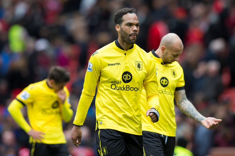 El Aston Villa sufrió la pesadilla del descenso este sábado en la Premier League. (Foto Prensa Libre: AP)