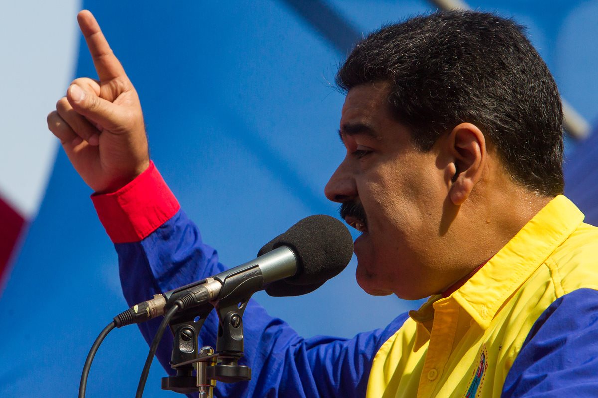 El presidente venezolano dijo que la medida aplica a los trabajadores del Estado. (Foto Prensa Libre: EFE)