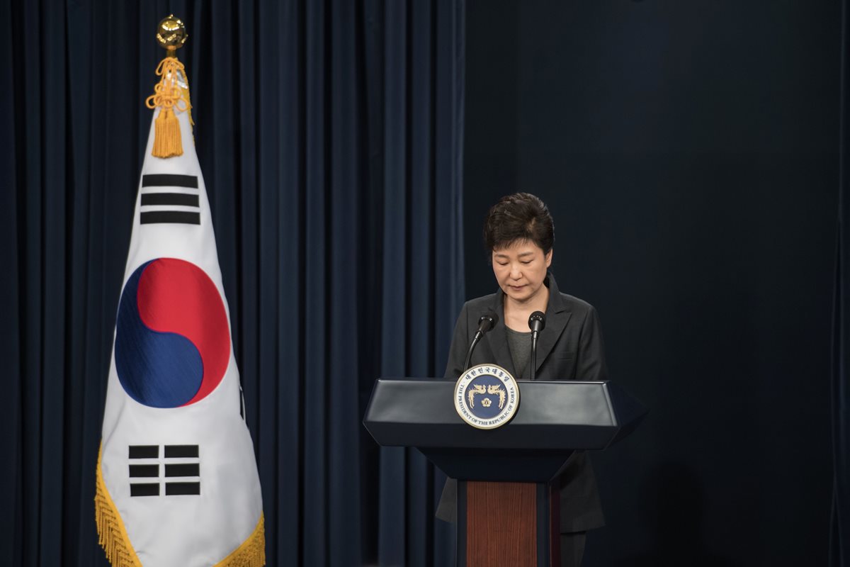Park Geun-hye, presidenta de Corea del Sur, es vinculada a caso de corrupción. (Foto Prensa Libre: AFP)
