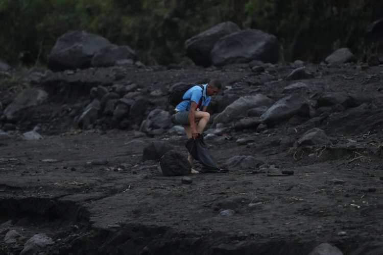 Los pobladores son doblemente afectados debido a que también son lugares cercanos al Volcán de Fuego que hizo erupción hace dos semanas.