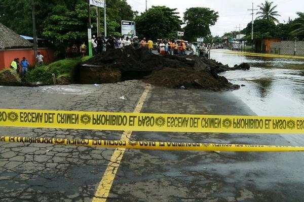 Daños causados por las lluvias en Escuintla. (Foto Prensa Libre: Melvin Sandoval)<br _mce_bogus="1"/>