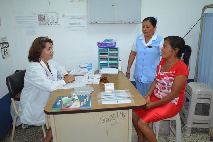 El impuesto de bebidas alcohólicas es utilizado para mejorar la salud reproductiva. (Foto: Hemeroteca PL)