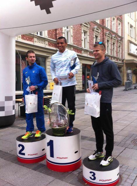 Érick se quedo con la primera posición del evento internacional (Foto Prensa Libre: COG)