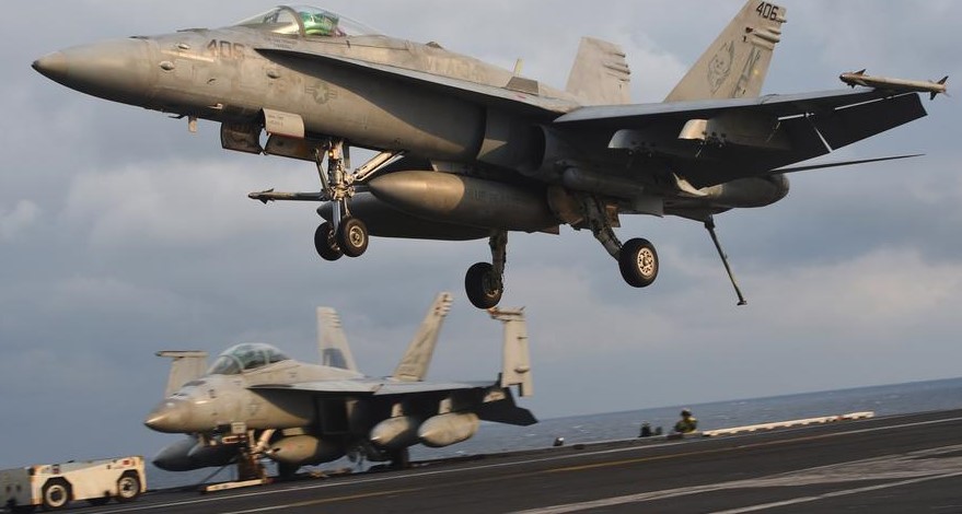 Los ensayos nucleares conjuntos entre Seúl y Washington ya causaron las protestas de Pionyang. (Foto Prensa Libre: AFP)