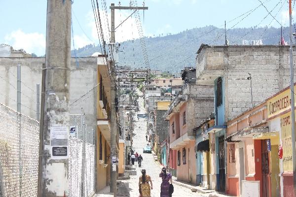 Calle principal de la cabecera de Totonicapán