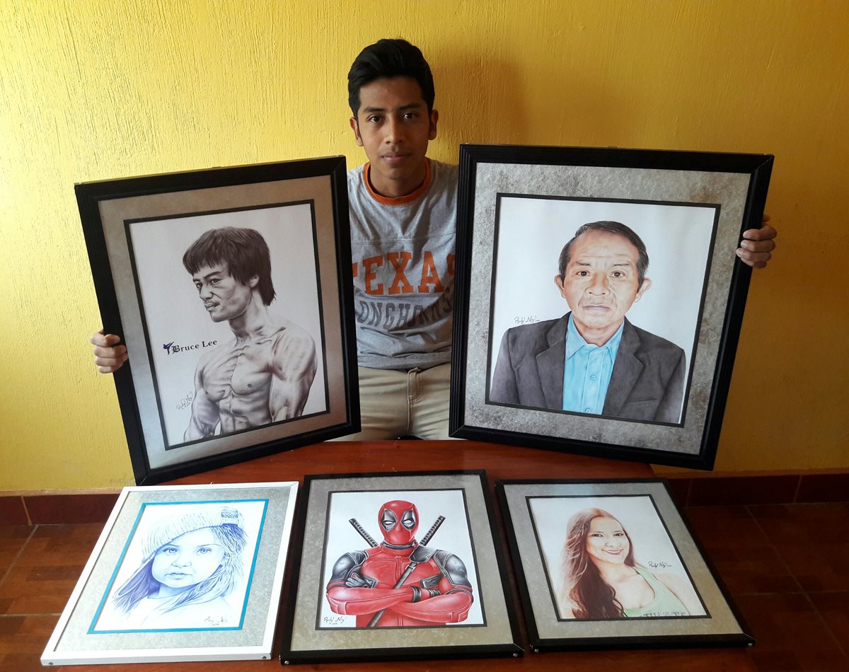 Desde hace dos años, Rudy Niz, originario de Jalapa, se dedica a dibujar con lapicero. (Foto Prensa Libre: Cortesía)