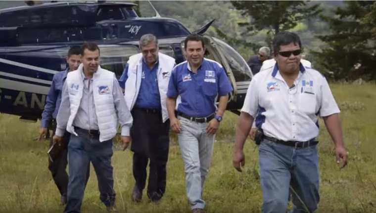 Durante su campaña, Jimmy Morales utilizó una aeronave que fue inmovilizada por la Fiscalía. (Foto: Internet)