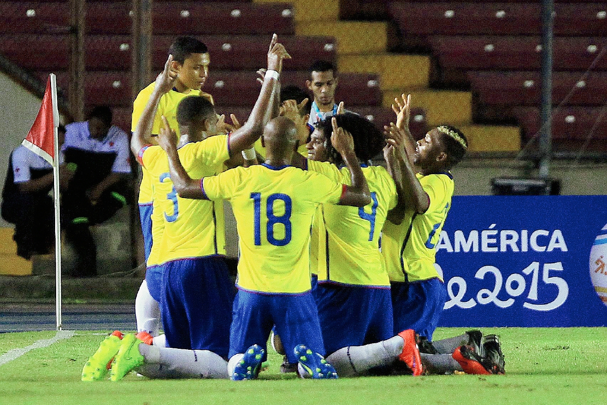 Es el segundo amistoso entre ambos equipos en tan sólo tres días. (Foto Prensa Libre: EFE)