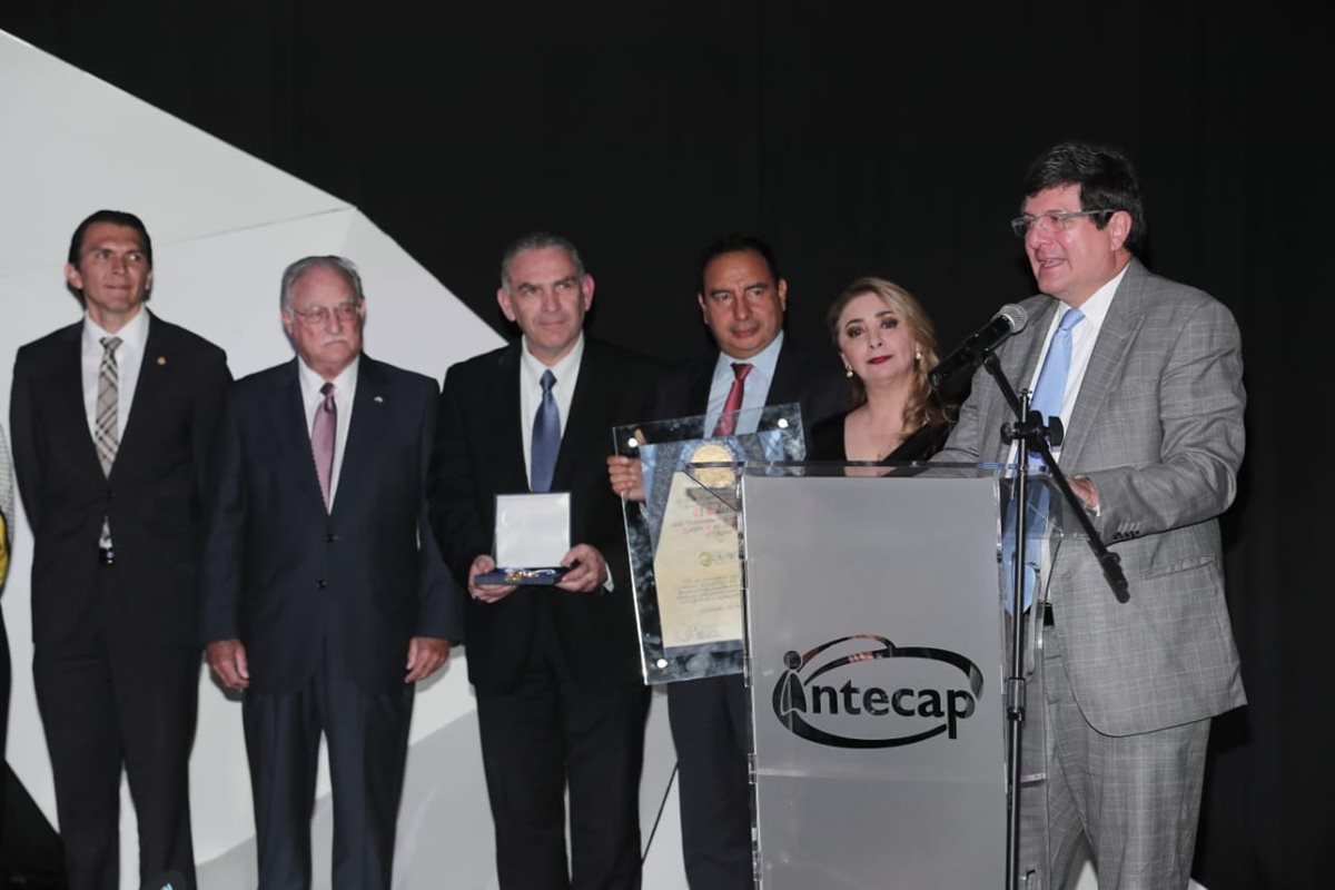 Ingenio La Unión, ganador del Galardón a la Productividad y Competitividad Ricardo Castillo Sinibaldi. (Foto Prensa Libre: Juan Diego González)