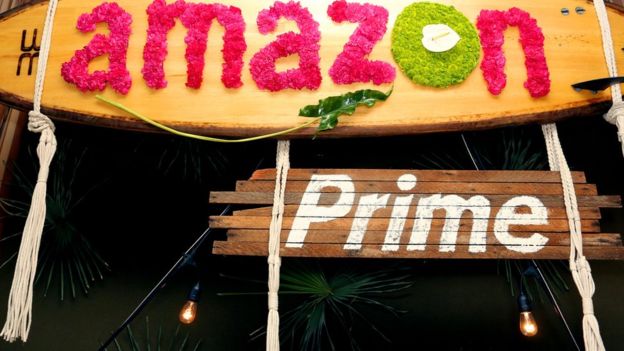 Las ganancias de Amazon se han visto beneficiadas por una sólida demanda de sus servicios Prime y servicios de nube.