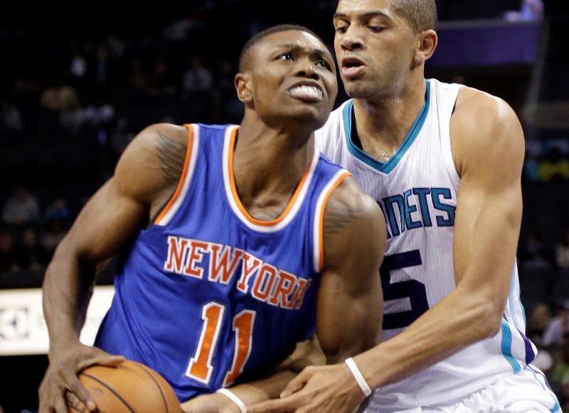 Early, a la izquierda, recibió un disparo y se recupera con éxito en un hospital. (Foto Prensa Libre: AP)