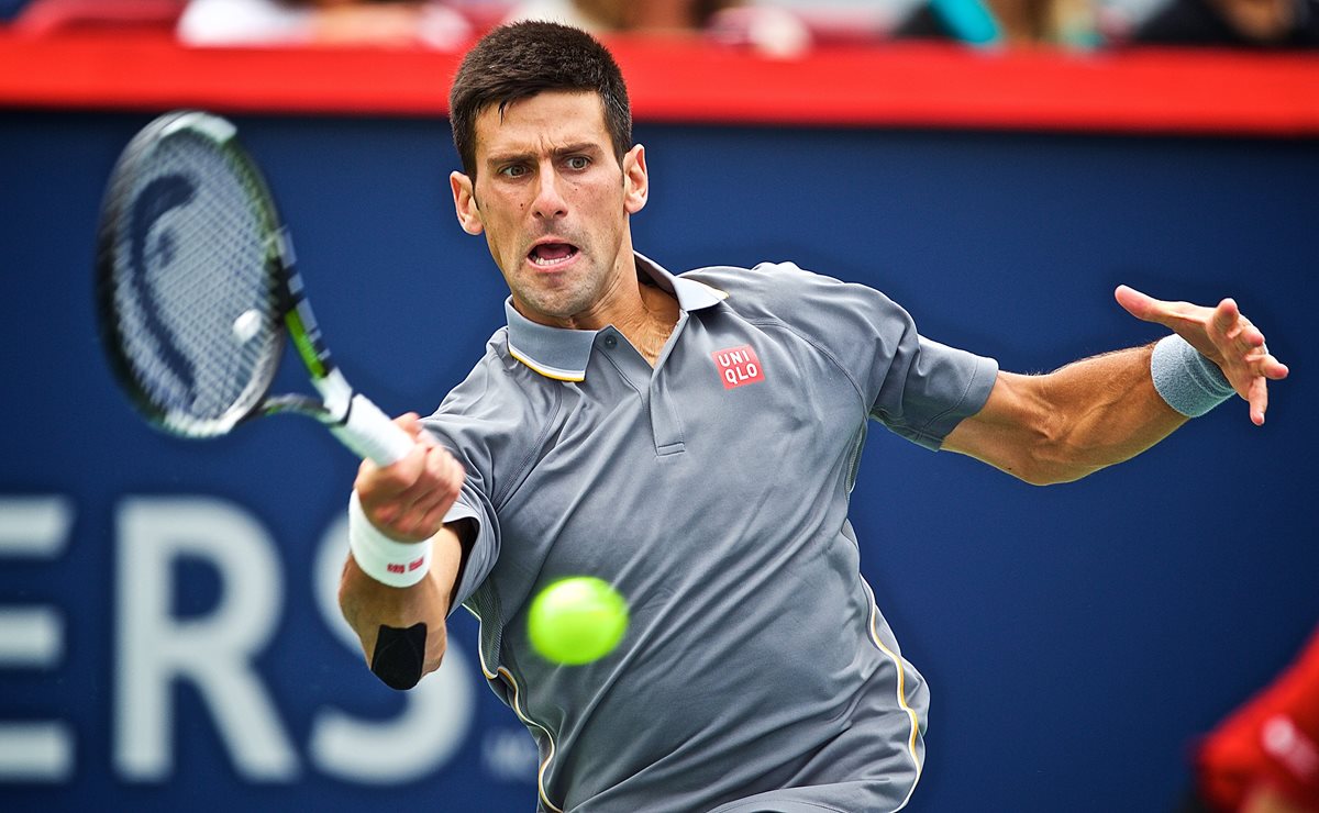 Djokovic ganó y avanzó a los cuartos de final. (Foto Prensa Libre: EFE).