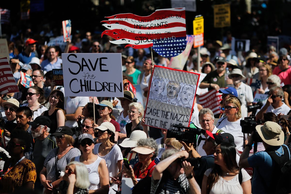 Protestas en EE. UU. sumadas a la crítica internacional causaron que el Gobierno se retractara de la separación de familias. (Foto Prensa Libre: Hemeroteca PL)