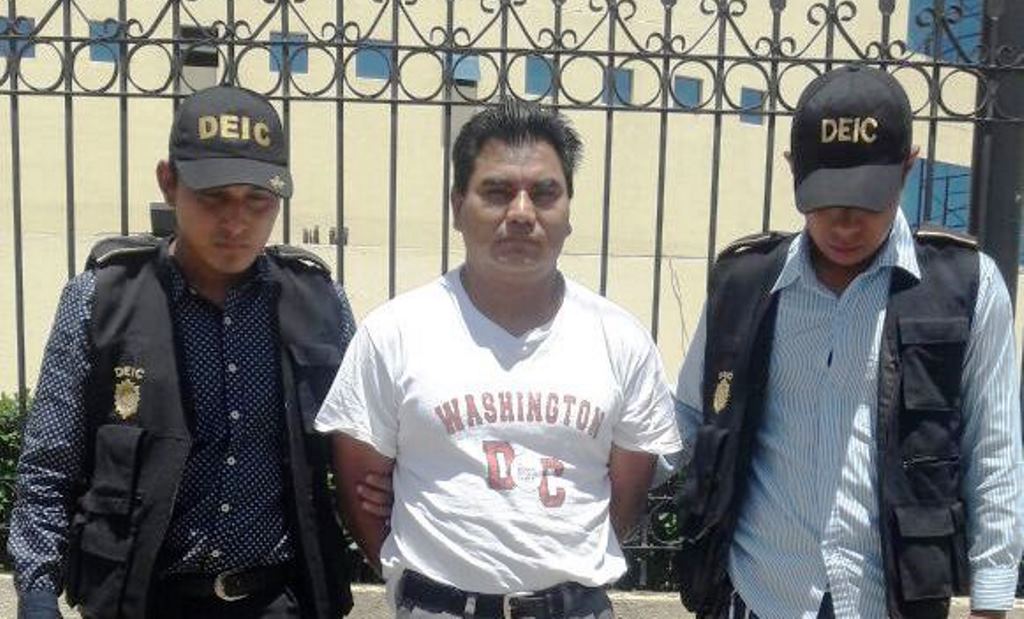 Juan Antonio Gomez Alonzo fue detenido en el municipio de San Miguel Sigüilá, Quetzaltenango. (Foto Prensa Libre: PNCdeGuatemala)