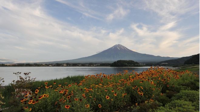 El monte Fuji es la montaña más alta y más famosa de Japón. AFP