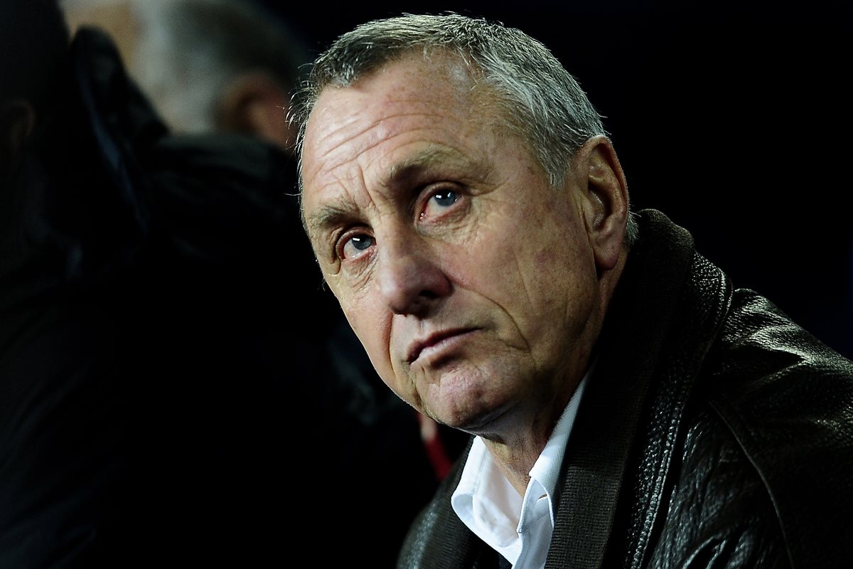 Johan Cruyff fue diagnosticado con un cáncer de pulmón el 22 de octubre pasado. (Foto Prensa Libre: AP).