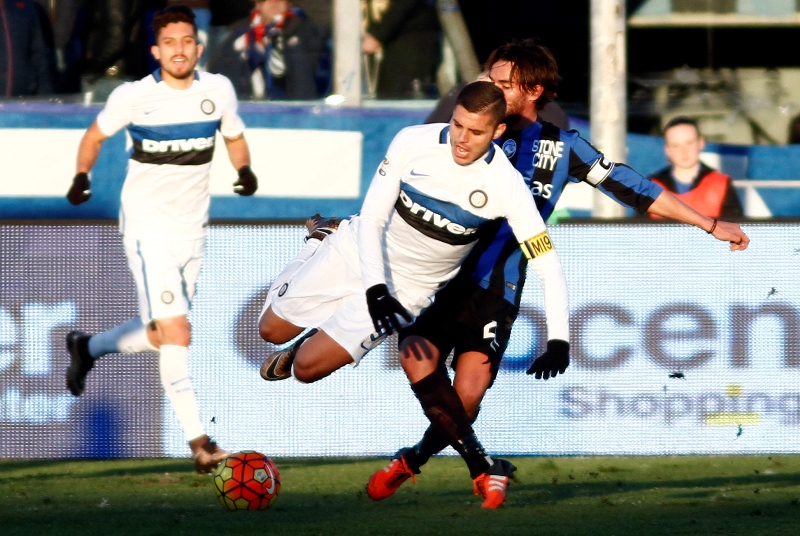 El Inter volvió a tropezar y se tuvo que conformar con un empate. (Foto Prensa Libre: AP)