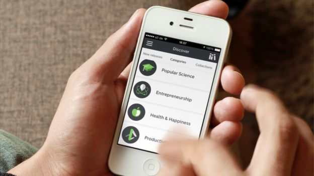 Blinklist diferencia los libros por categorías. Todo ellos son de no ficción y están resumidos en amenas lecturas de 15 minutos. (BLINKLIST)
