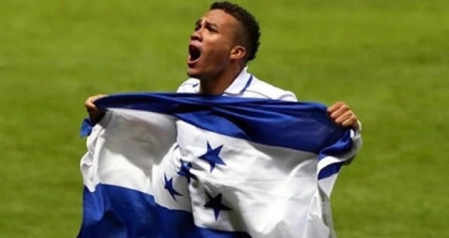 Arnold Peralta, futbolista hondureño, fue asesinado en Tegucigalpa. (Foto Prensa Libre: AP)