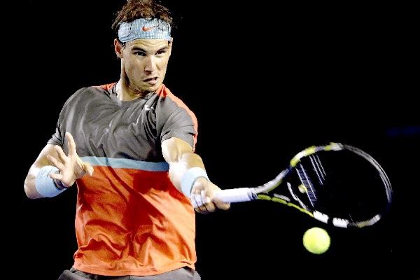 El español Rafael Nadal asegura que no fue fácil renunciar al torneo de Buenos Aires, por lesión. (Foto Prensa Libre: EFE)