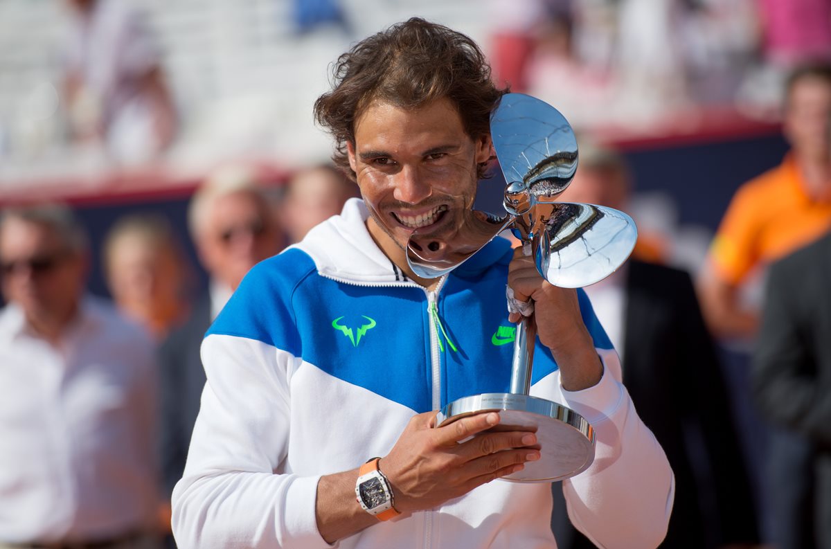 Nadal volvió a la senda del triunfo en Hamburgo. (Foto Prensa Libre: AP)