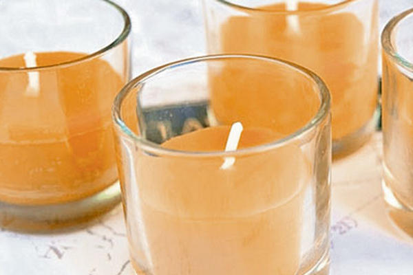 Las velas aromáticas son una excelente opción para armonizar el hogar. (Foto Prensa Libre: Archivo)
