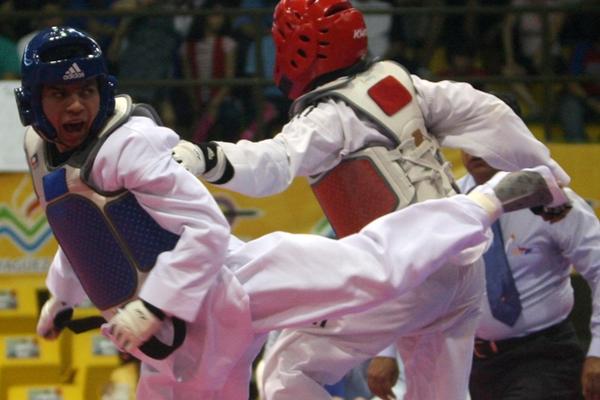 El guatemalteco Jhonnatan Mejía alcanzó este martes la presea de bronce en la división de hasta 57 kilos en el taekuondo. (Foto Prensa Libre: Fernando Ruiz)