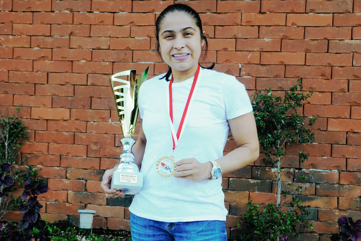 La karateca Cheili González, se consagró campeona del Abierto de Suiza. (Foto Prensa Libre: Jeniffer Gómez)