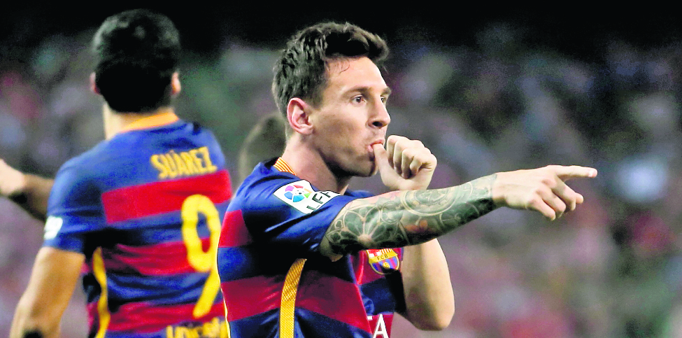 Messi es de las estrellas que vuelve a estar nominado al premio Puskas al mejor gol. (Foto Prensa Libre: AP)