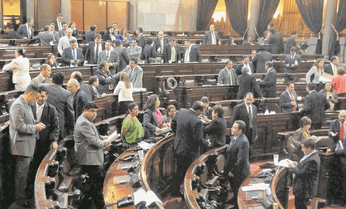 El Congreso se repartió las comisiones de trabajo, el partido Encuentro por Guatemala acciona por irregularidades. (Foto Prensa Libre: Hemeroteca PL)