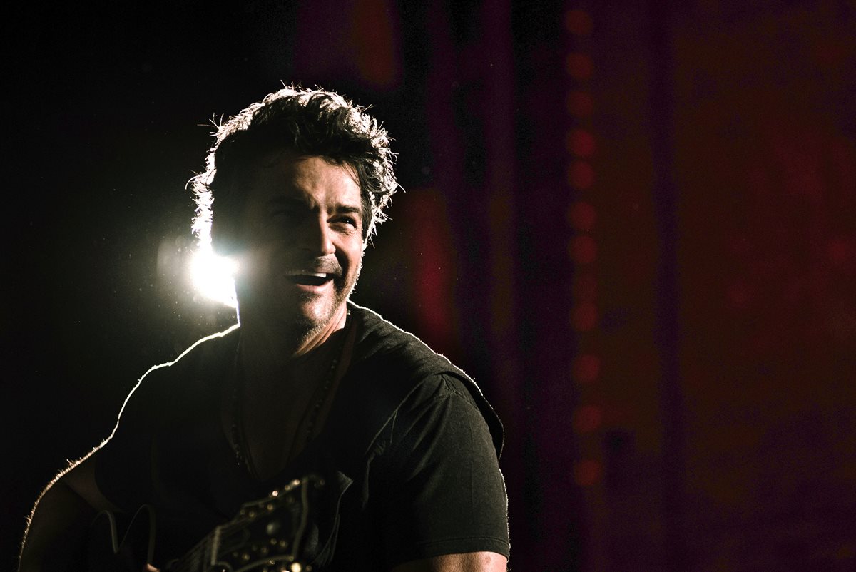 El cantautor guatemalteco grabó el videoclip en Nueva York. (Foto Prensa Libre: Cortesía Metamorfosis)