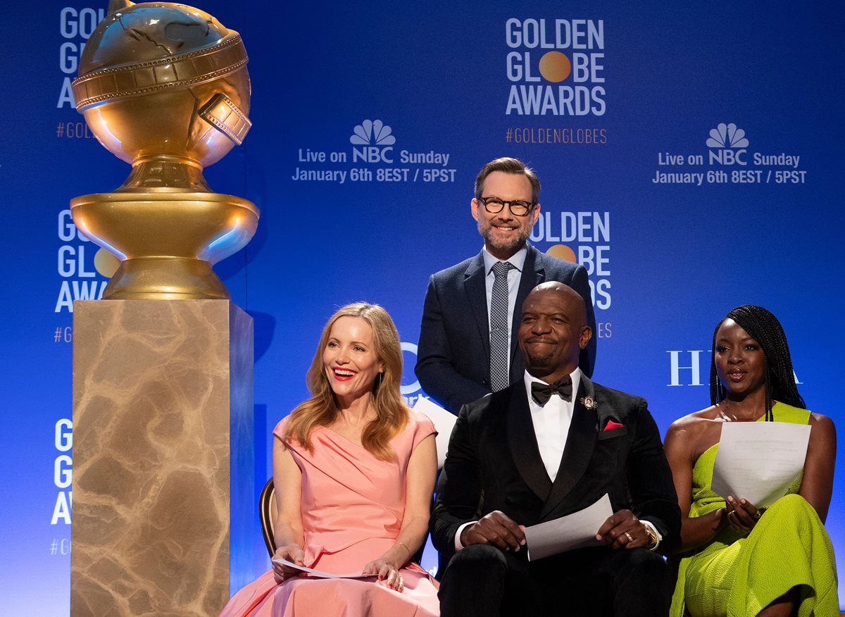 Los actores Danai Gurira (derecha), Terry Crews (centro), Leslie Mann (izquierda) y Christian Slater (arriba) fueron los encargados de anunciar a los nominados. (Foto Prensa Libre: AFP)