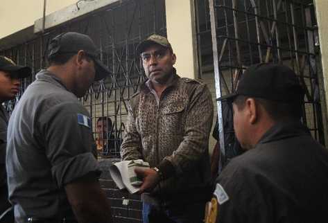 Byron Lima Oliva, capitán del Ejército.