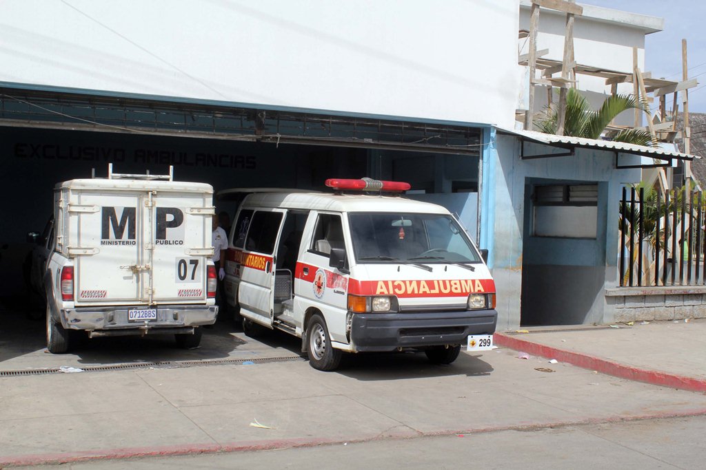 Morgue de Jalapa a donde fue trasladado el cadavér de Natividad Nájera. (Foto Prensa Libre: Hugo Oliva)