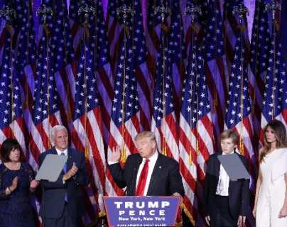 Donald Trump promete unión como presidente electo