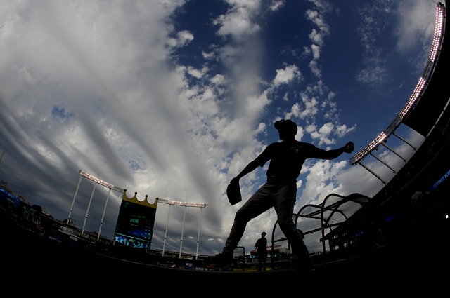 Los Reales de Kansas City y los Azulejos de Toronto prometen sacarse chispas. (Foto Prensa Libre: AP)