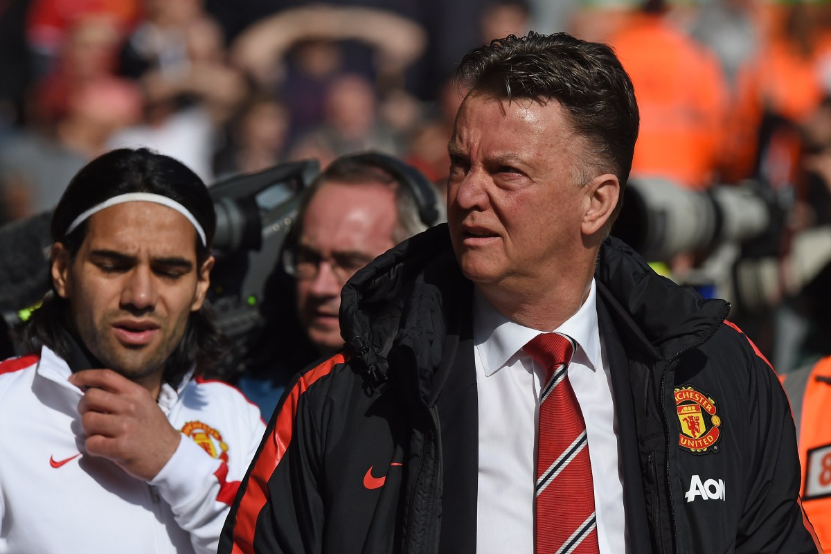 El técnico holandés Louis Van Gaal podría ser sustituído por Mourinho en el banquillo del Manchester United. (Foto Prensa Libre: Hemeroteca)