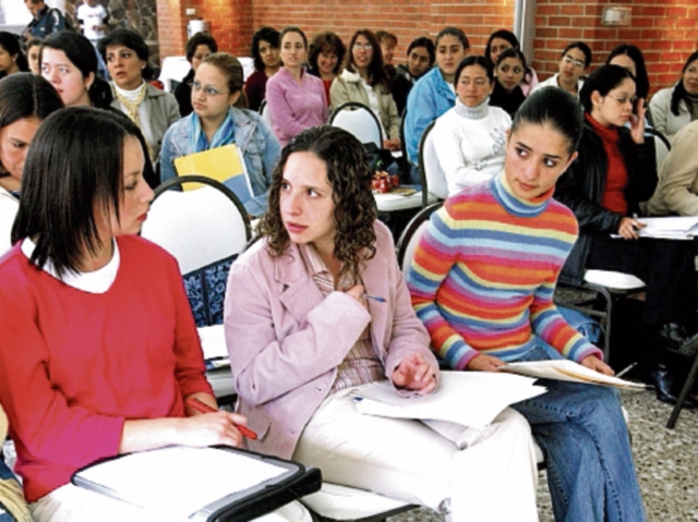 Las mujeres superan a los hombres en la Educación Superior. (Foto Prensa Libre: Hemeroteca PL)