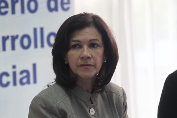 La ministra de Educación, Cynthia Del Águila, deberá someterse a interpelación cuando la bancada Todos decida terminar con la fase de debate del juicio al ministro de Cultura.