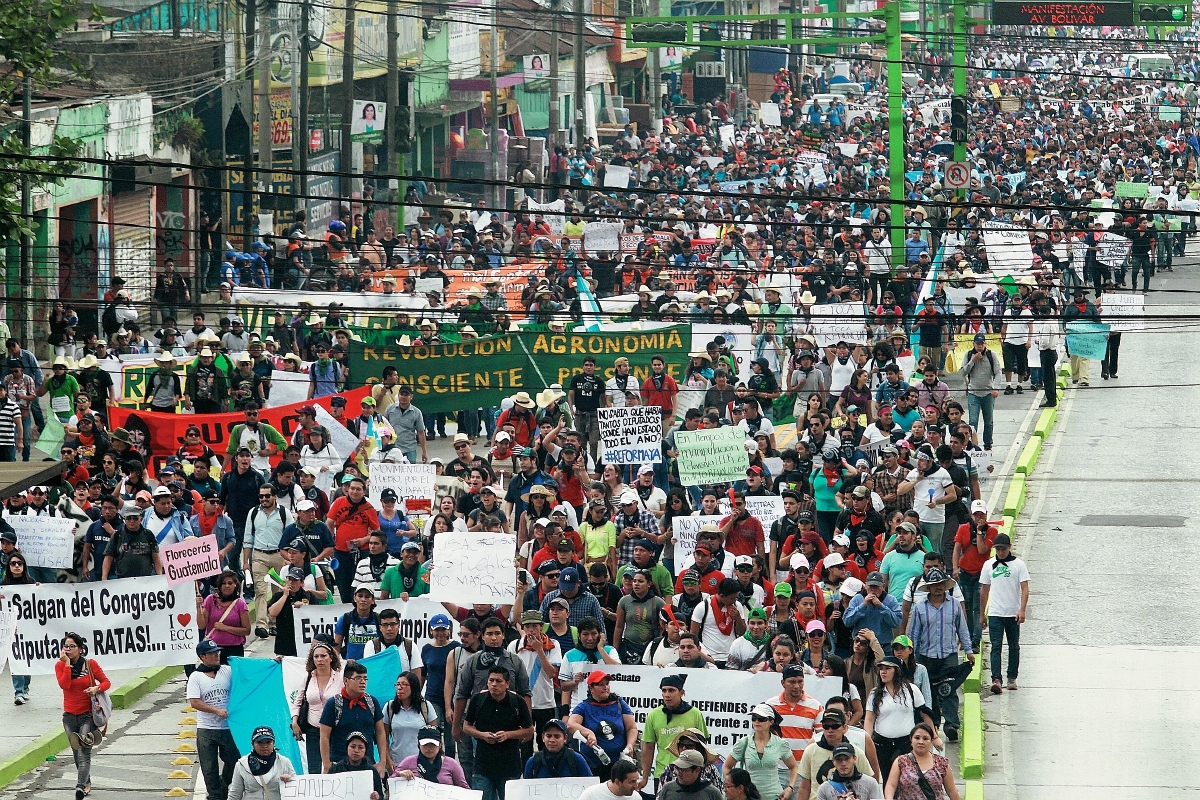 Las manifestaciones continuarán este miércoles 20 de mayo y el sábado 30. (Foto Prensa Libre: Hemeroteca PL)