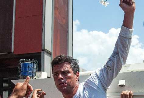 Opositor Leopoldo López sigue detenido. (Foto Prensa Libre: AFP).